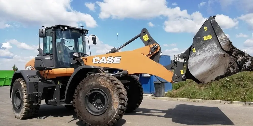 Nový nakladač CASE 821 G nám ulehčuje práci